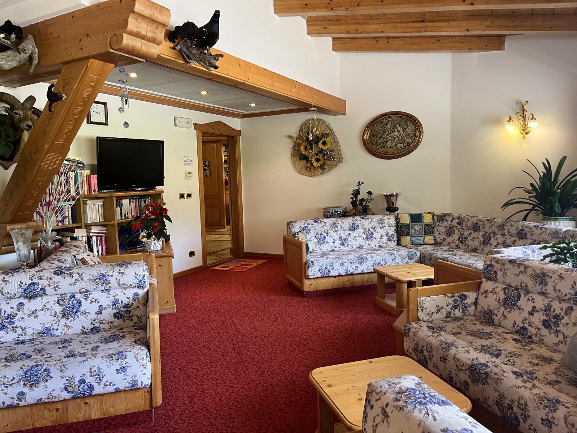קאנזיי Dolomiten Hotel Irma מראה חיצוני תמונה