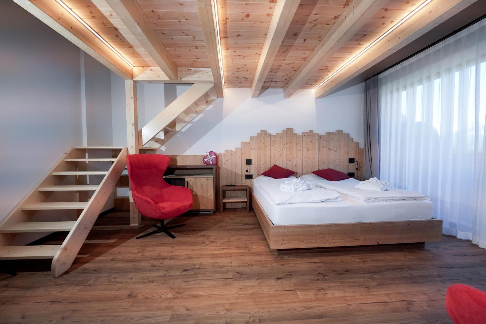 קאנזיי Dolomiten Hotel Irma מראה חיצוני תמונה