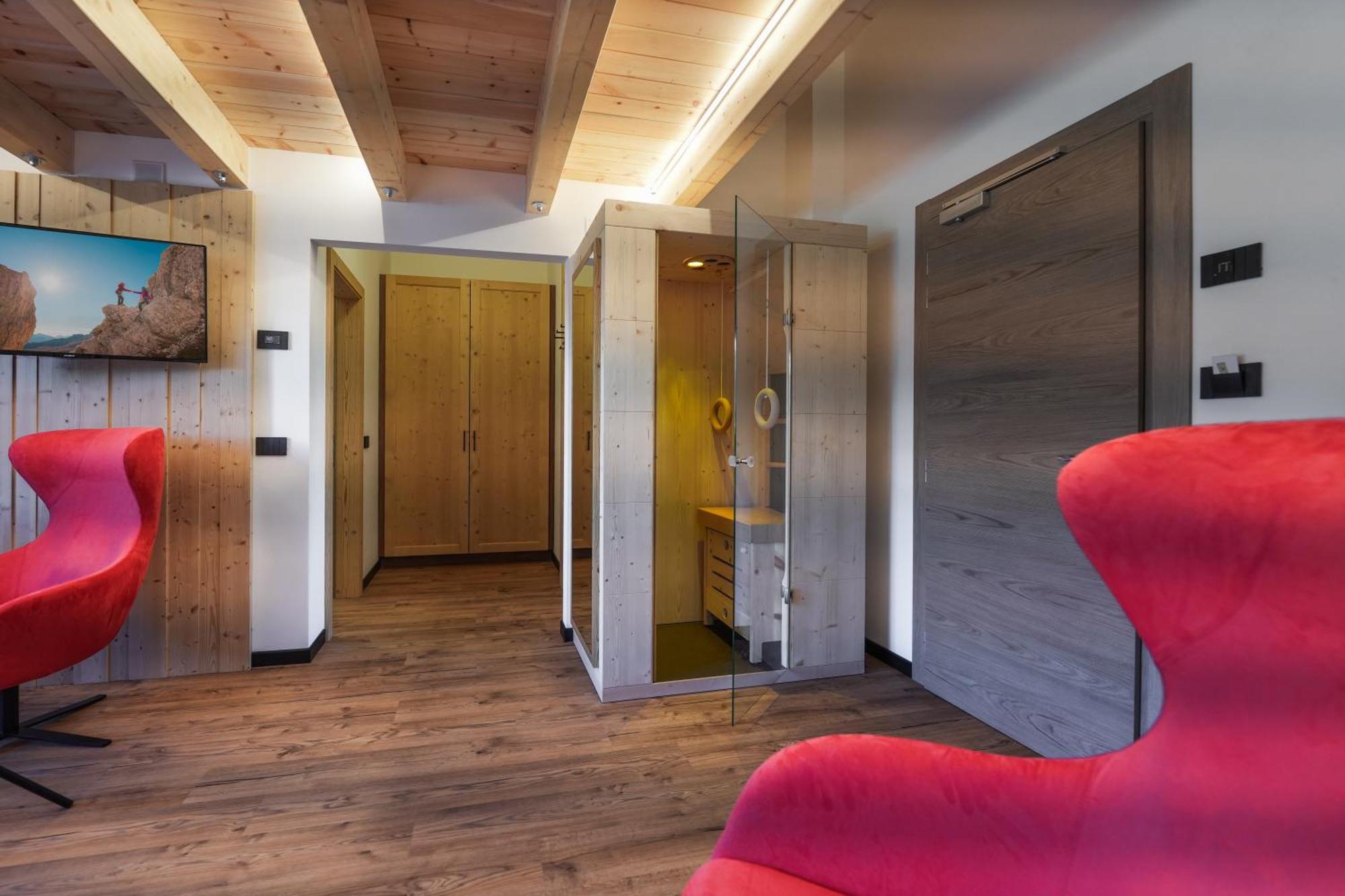 קאנזיי Dolomiten Hotel Irma מראה חיצוני תמונה