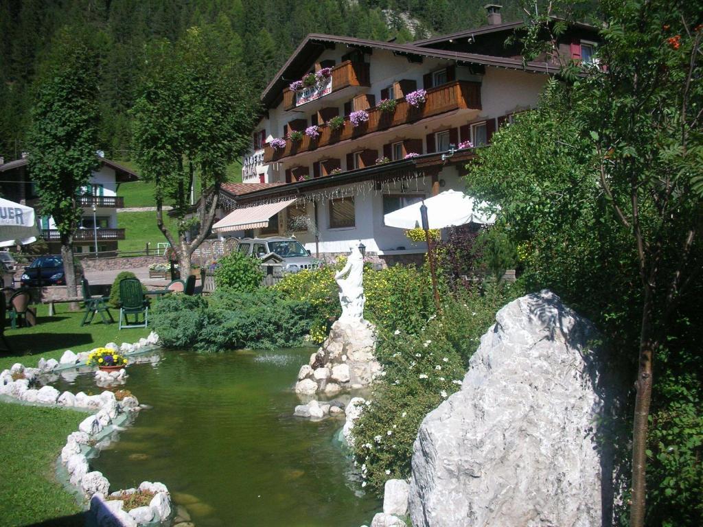 קאנזיי Dolomiten Hotel Irma מראה חיצוני תמונה